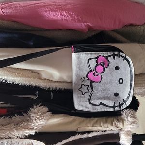 Hello Kitty purse